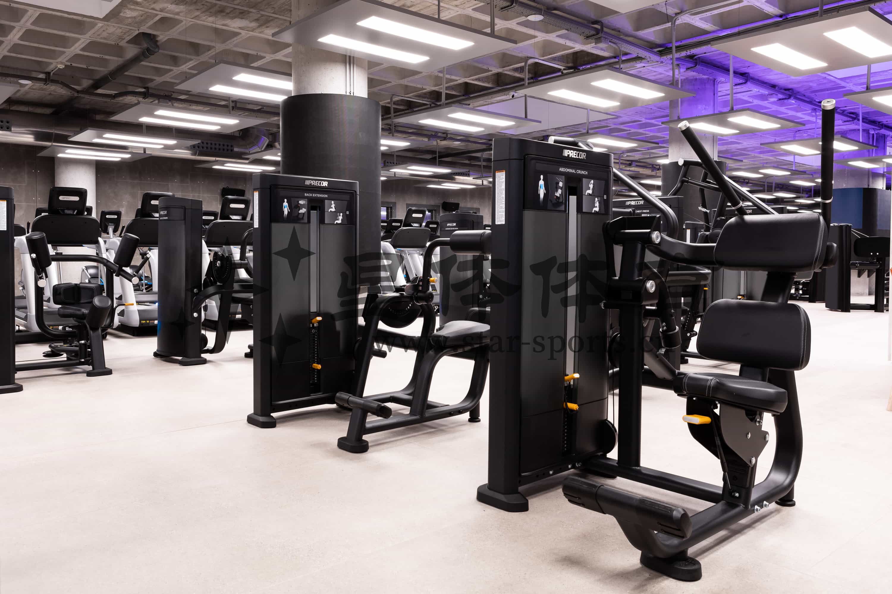 健身器材拉伸机该如何使用？