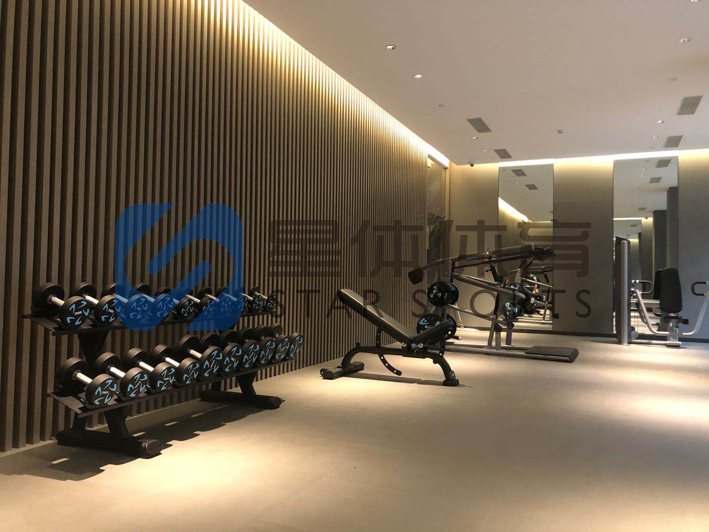 使用健身器材单双杆练习架应该注意什么