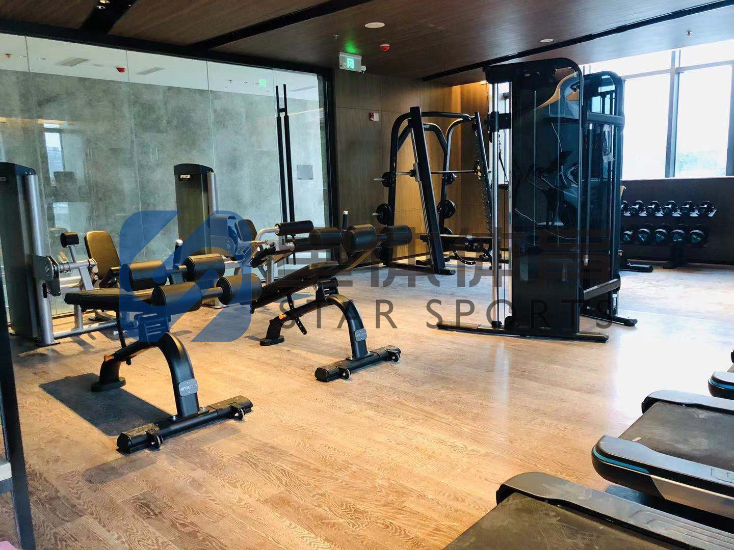 健身器材坐姿划船训练器有哪些优点