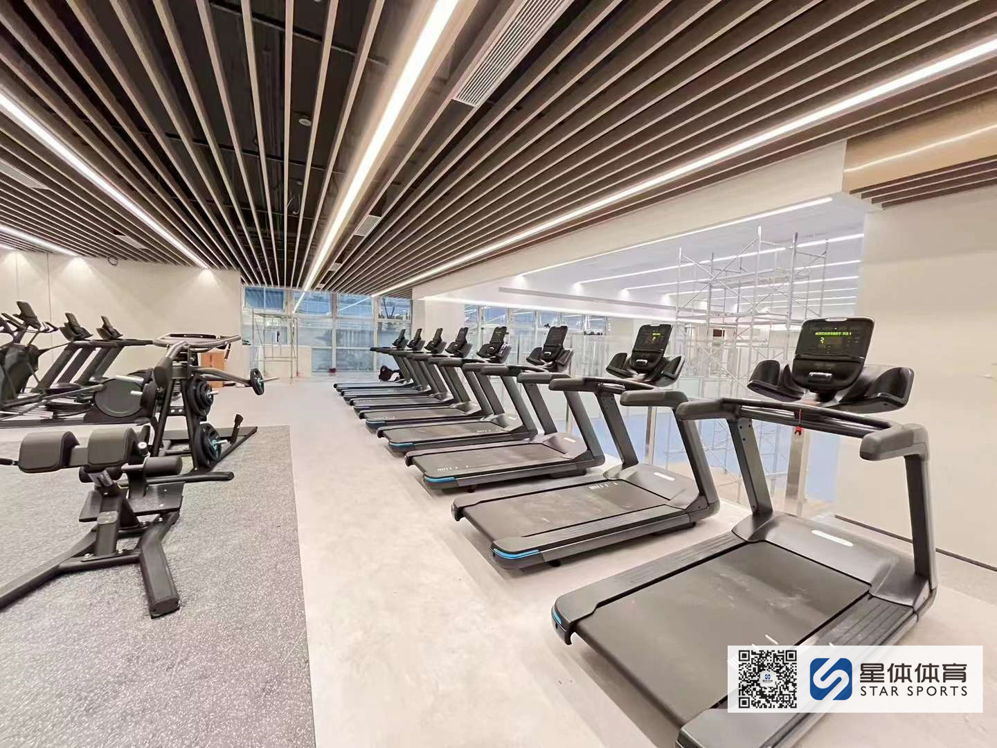 健身器材卷腹腹肌训练机安全使用方法