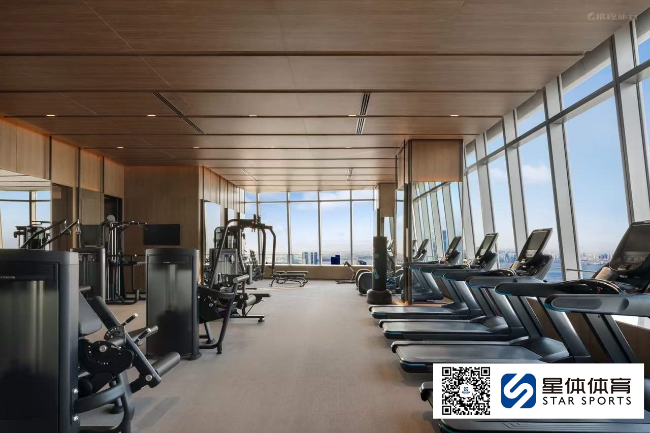 健身器材卧式勾腿训练机安全使用方法