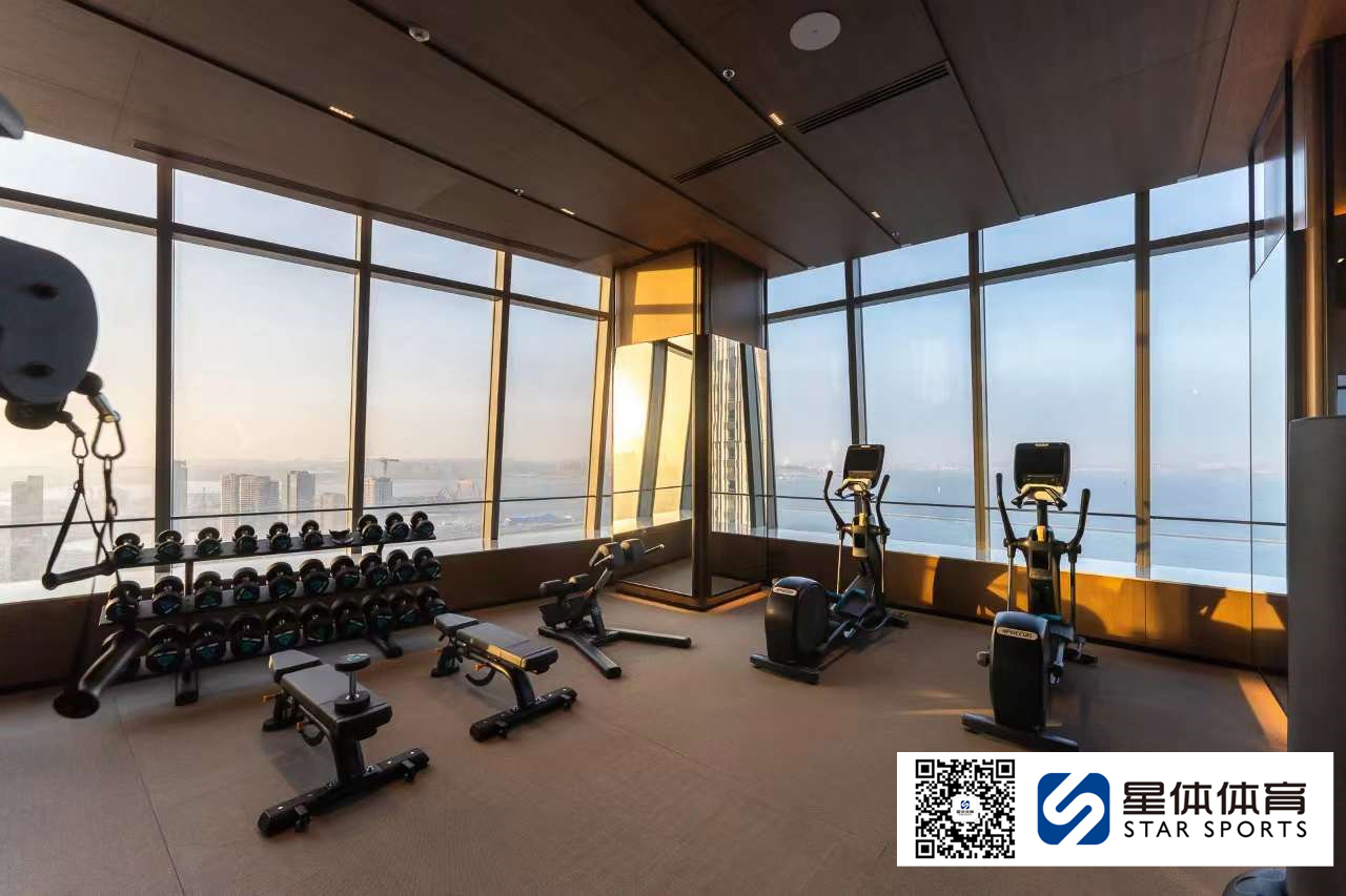 健身器材坐式二头肌训练机的锻炼方式